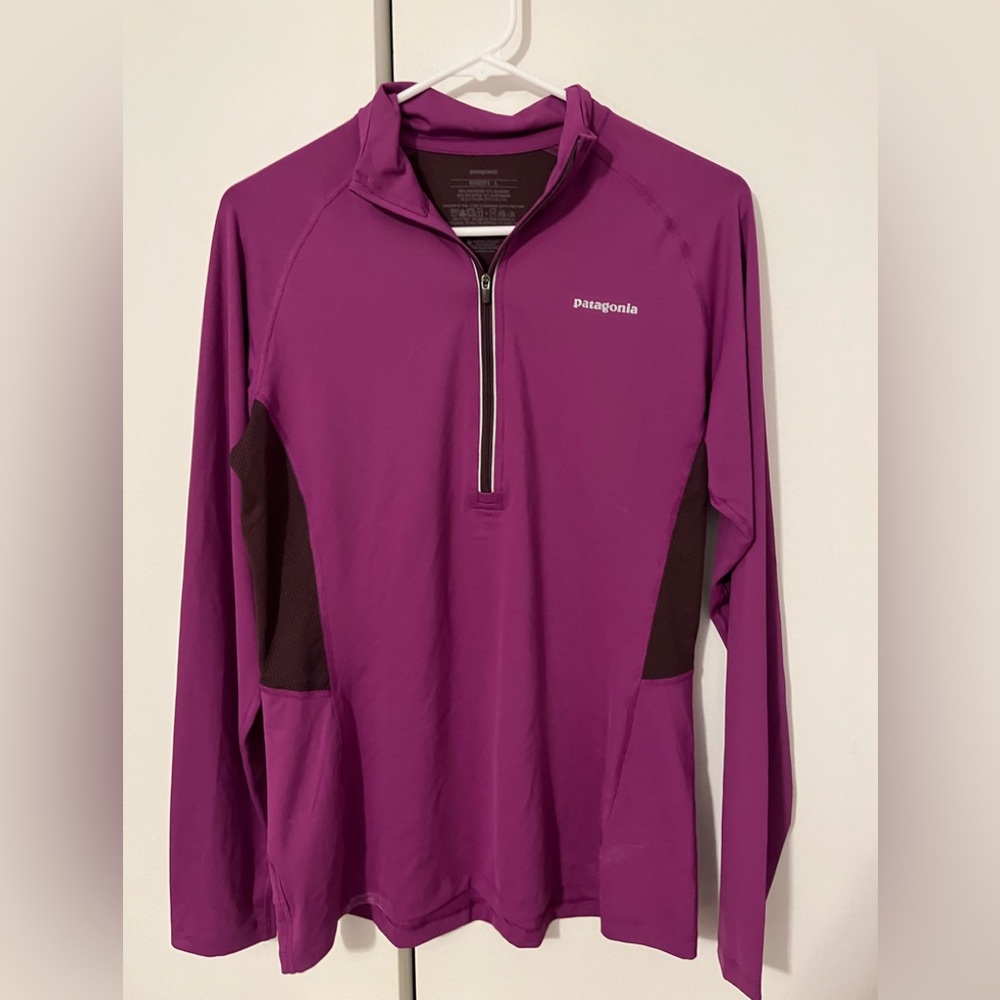 Women’s Patagonia quarter zip size L